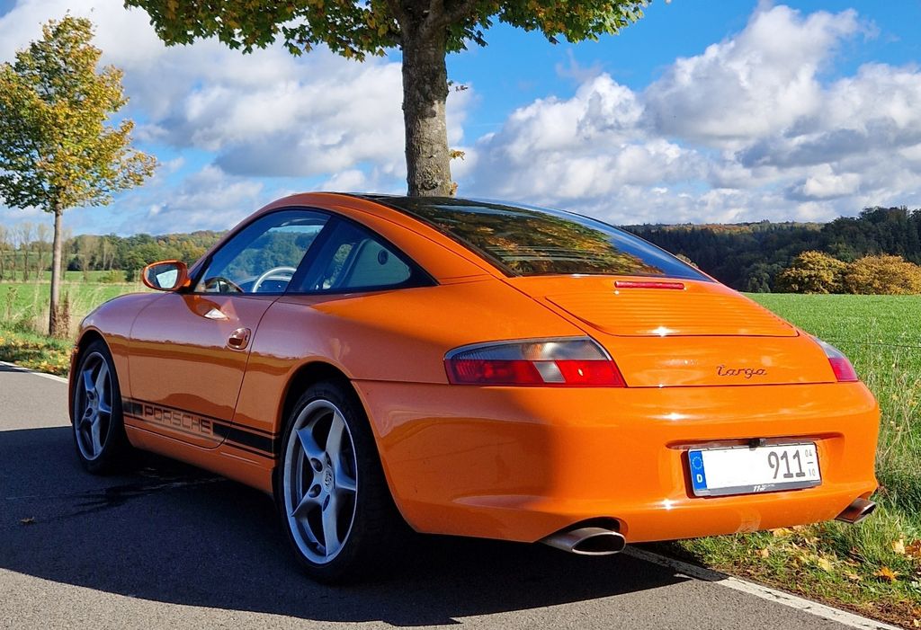 Porsche 996