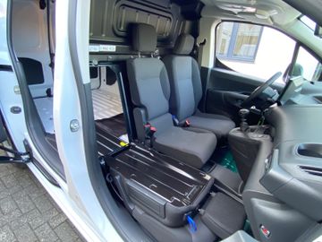 Bild 10 Opel COMBO 110PS CARGO WINTER-/SICHERHEITSPAKET 2xKAM