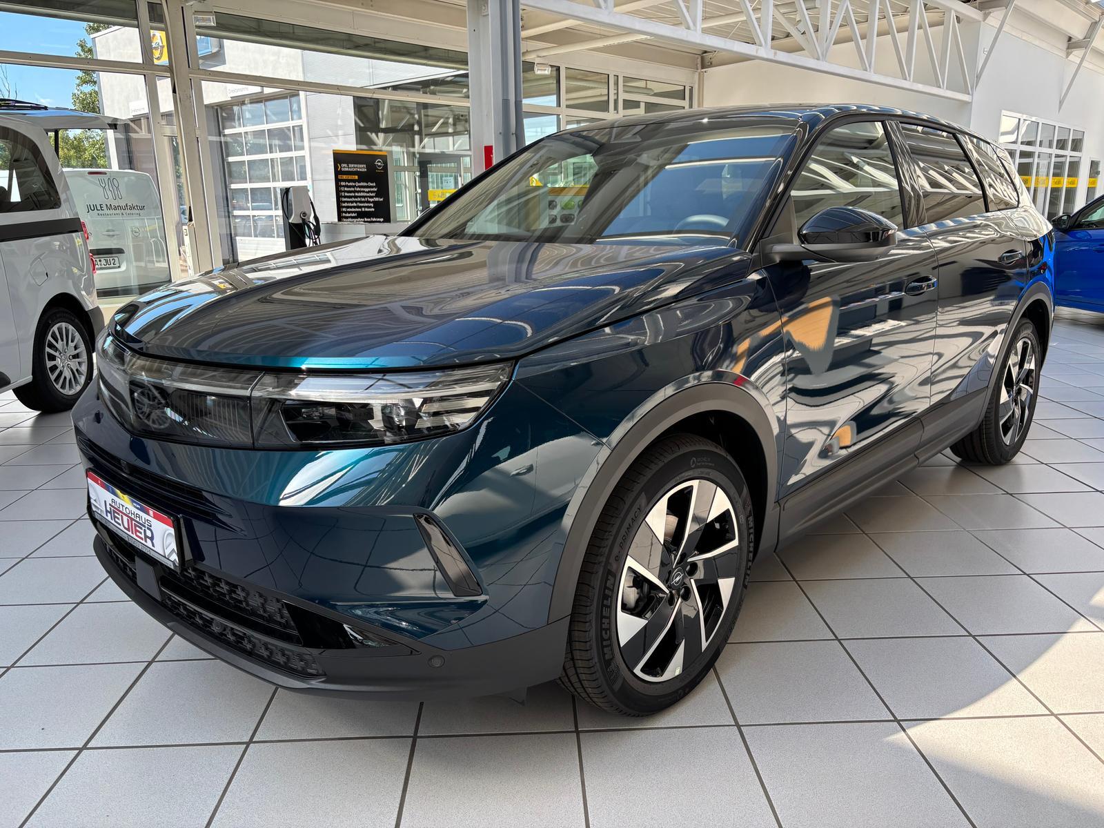Opel Grandland 1.2 48V Mild-Hybrid 107 kW GS