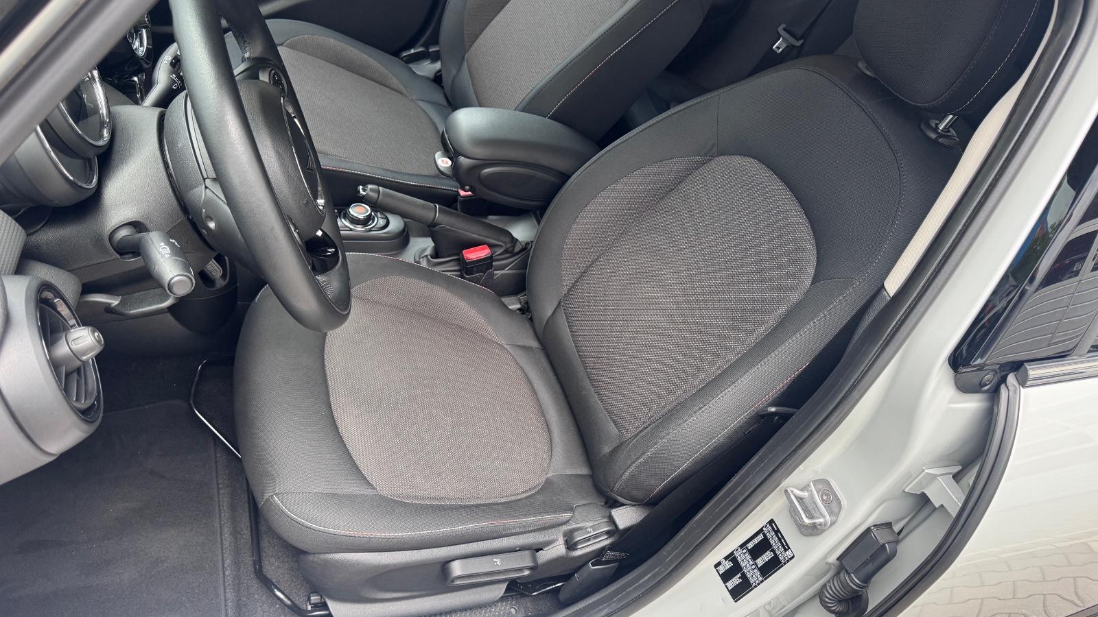 MINI COOPER Mini 5-trg. LED Navi Alu Sihzg