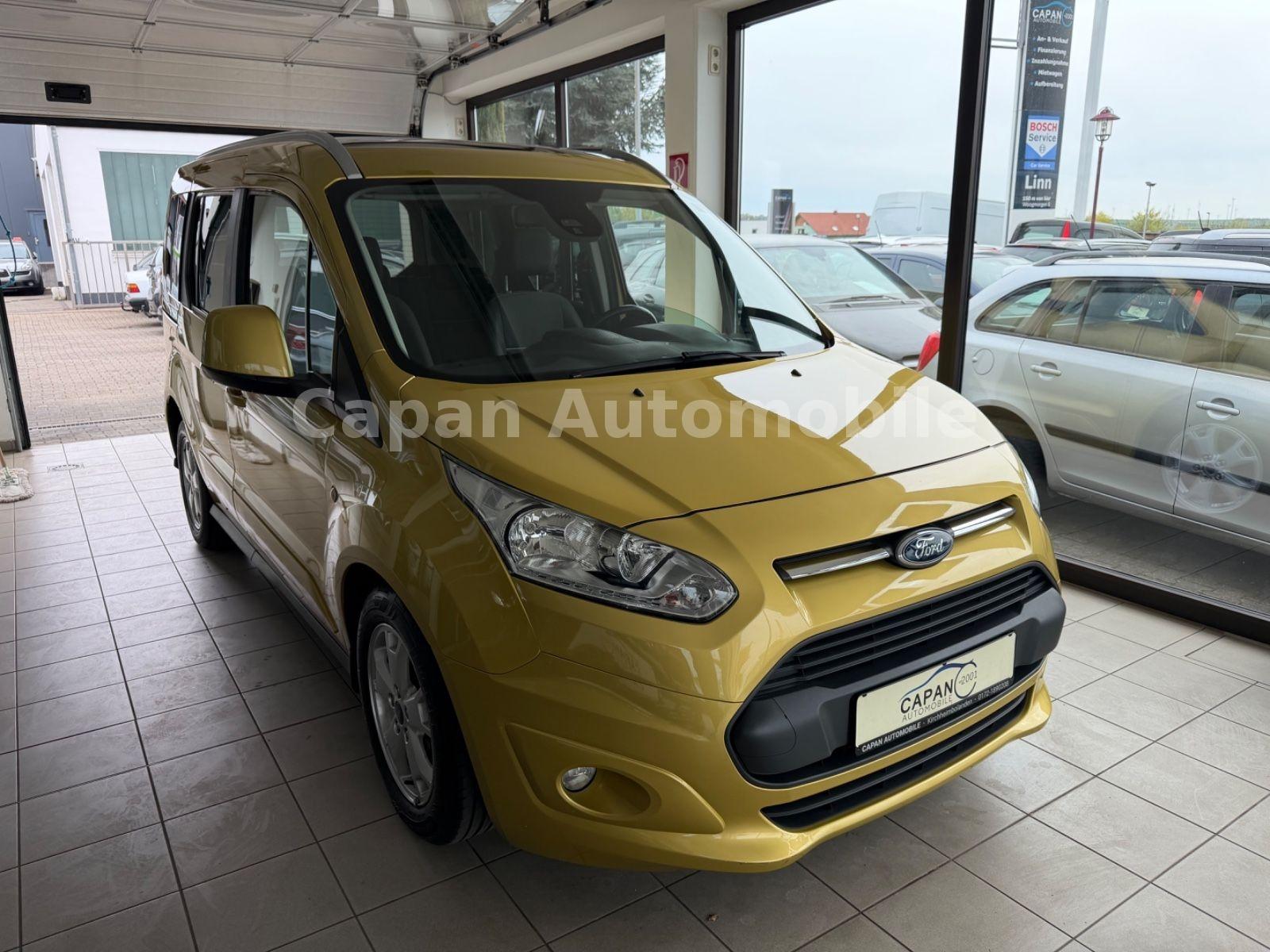 Ford Tourneo Connect Titaniumn 1.Hand/SHZ/PDC/AHK