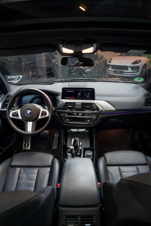BMW X3 M40i*AHK*HU*PANO*H&K*360*LED BMW X3 M40i*AHK*HU*PANO*H&K*360*LED