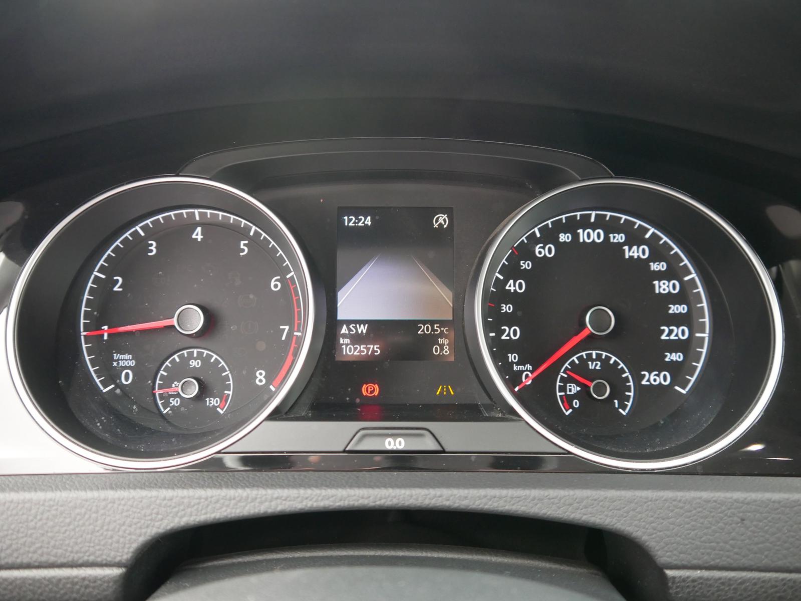 Volkswagen Golf VII 1.5 TSI Highline AHK LED Standheizung