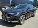 Volkswagen Touareg Elegance 4Motion eHybrid 3.0/PANO/360°/ - Volkswagen Touareg mit Hybrid-Antrieb