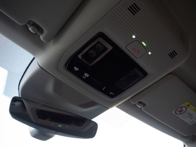 Superb Combi 1.5 TSI Selection SHZ NAVI AHK LED