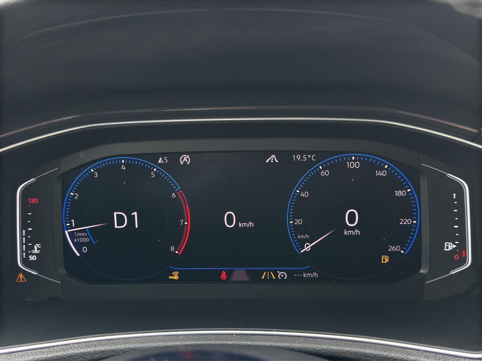 Volkswagen T-Roc Sport 4Motion R-Line Panorama Kamera LED, миниатюра 17