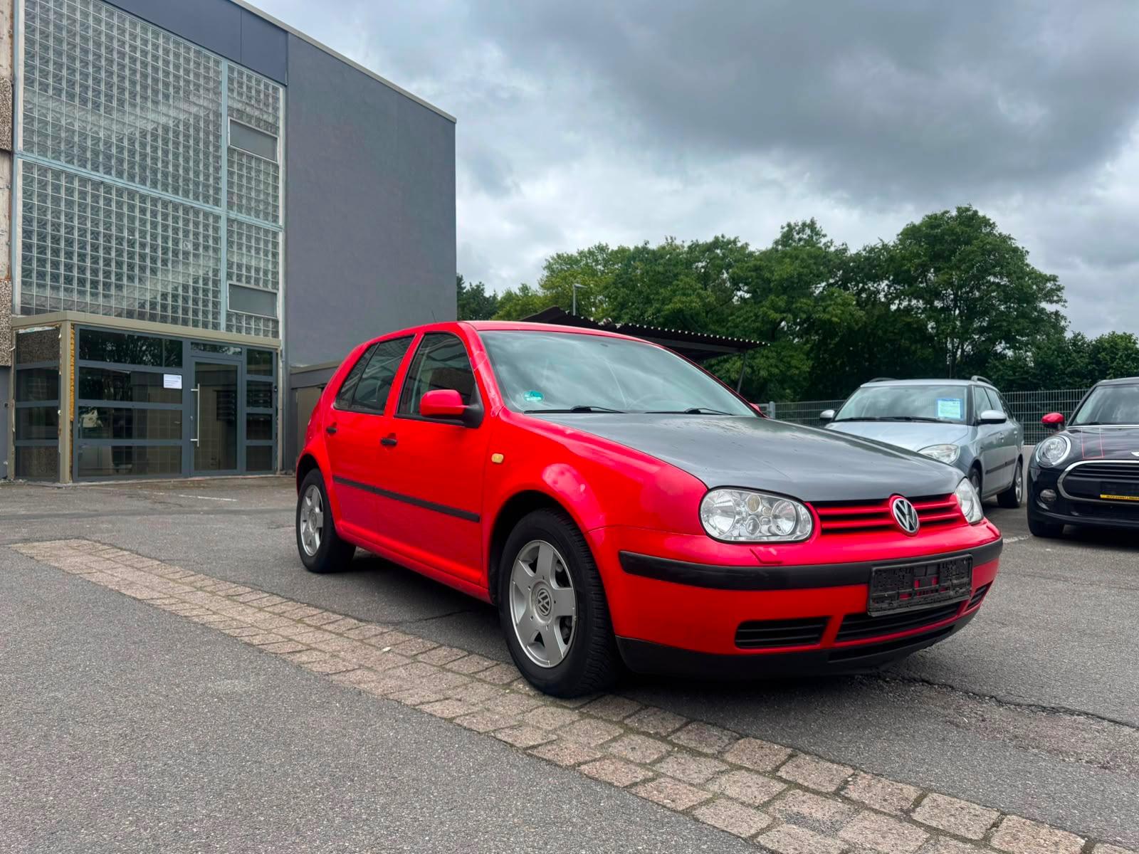 Volkswagen Golf 1.6 Auto Highline 2.Hand Klima SHZ