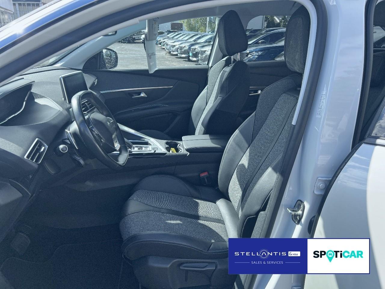Peugeot 3008 Allure PT 130 EAT8 Sitzheiz Kamera Navi