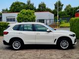 BMW X5 xDrive 8G-Aut. *1.Hand, BMW-Scheckheft* - BMW X5 in Solingen
