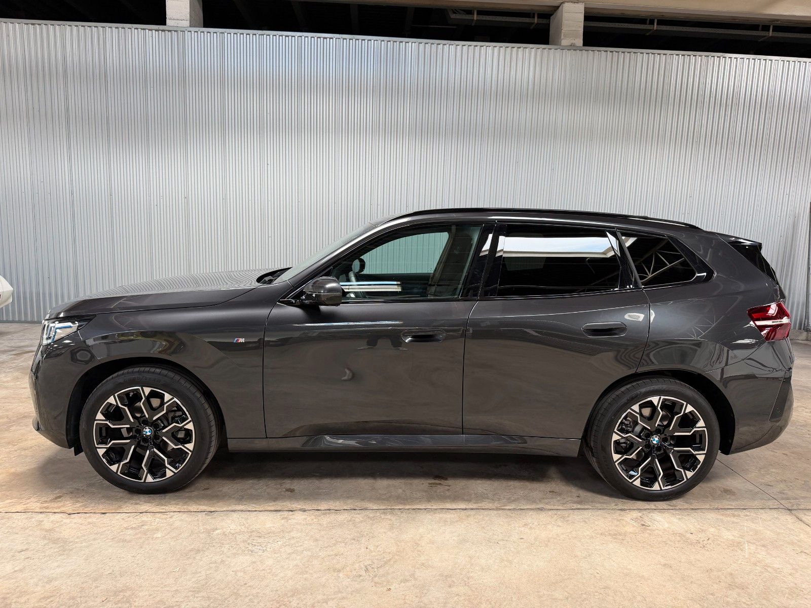 BMW X3 20 xDrive M Sport AHK H/K*B2B € 40.500 NETTO*