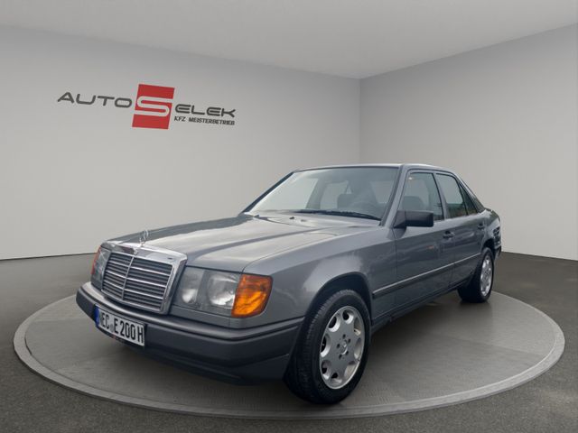 Mercedes-Benz Automatik H Zulassung Nur 9 Tsd KM 1 A Zustand