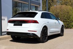 AUDI Q8 50 TDI quattro/ S-LINE/ PANO/ MATRIX/ STANDHZ AUDI Q8 50 TDI quattro/ S-LINE/ PANO/ MATRIX/ STANDHZ