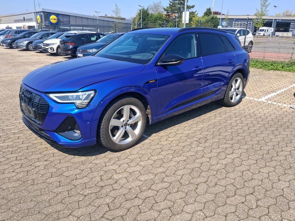 Image of Audi e-tron
