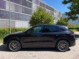 Porsche Cayenne 3.0 V6 Tiptronic - Pano-Luftfed.-Bose - Porsche Cayenne Gebrauchtwagen in Stuttgart