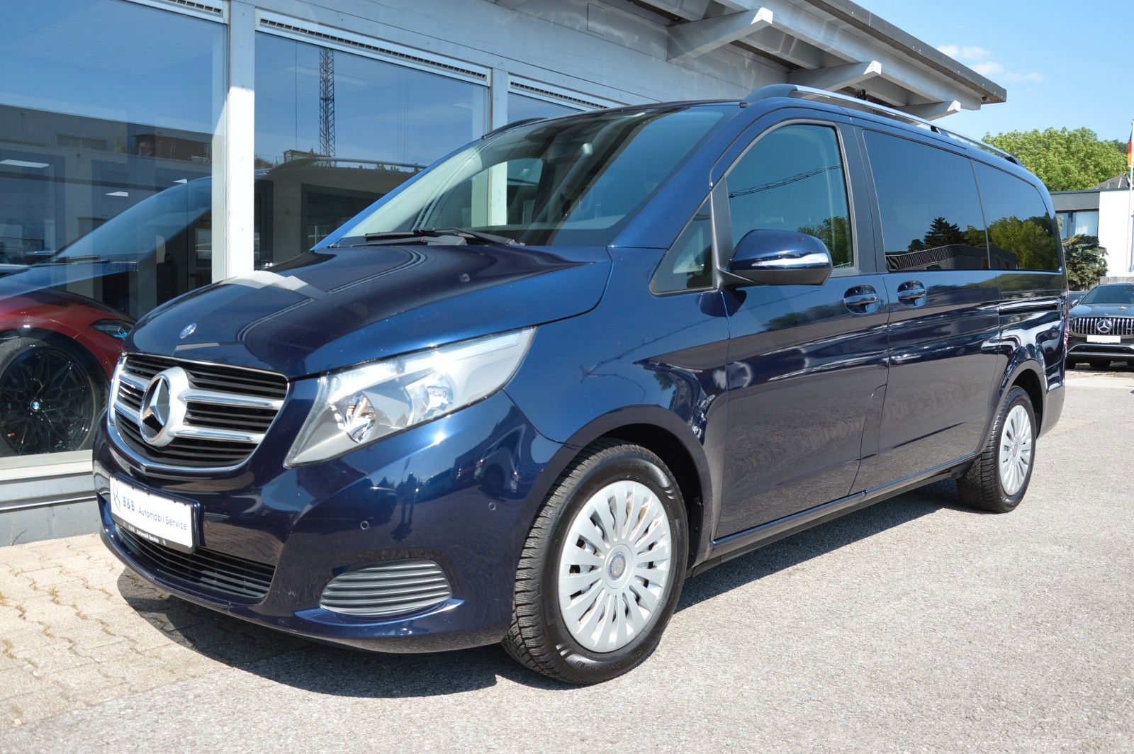 MERCEDES-BENZ V 220 CDI EDITION lang*AUTOMATIK*7-SITZE*LIEGE*