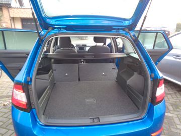 Bild 9 Skoda Fabia Combi Amb 1.0 95PS PDC SHZ NAVI BT GJR TEM