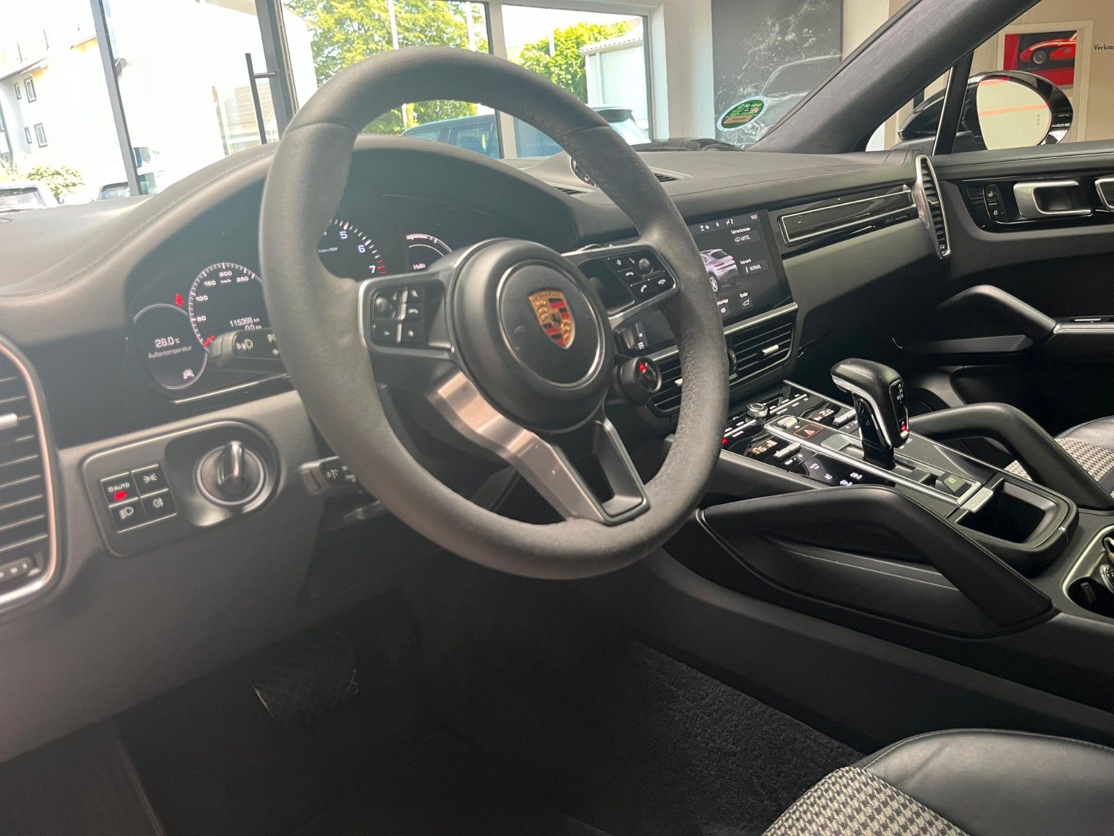 Fahrzeugabbildung Porsche Cayenne Coupe 3.0*22"*Leichtbau*Luft**360°*Bose*