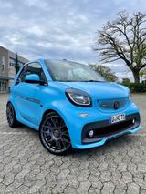 Smart ForTwo cabrio 0.9 80kW BRABUS Edition TaylorMade - Smart: Brabus Edition
