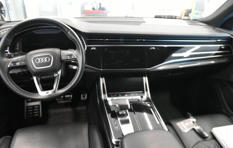 Audi Q8 50 TDI qu S line competition+ ALLRADL. S-SITZ imagem 3