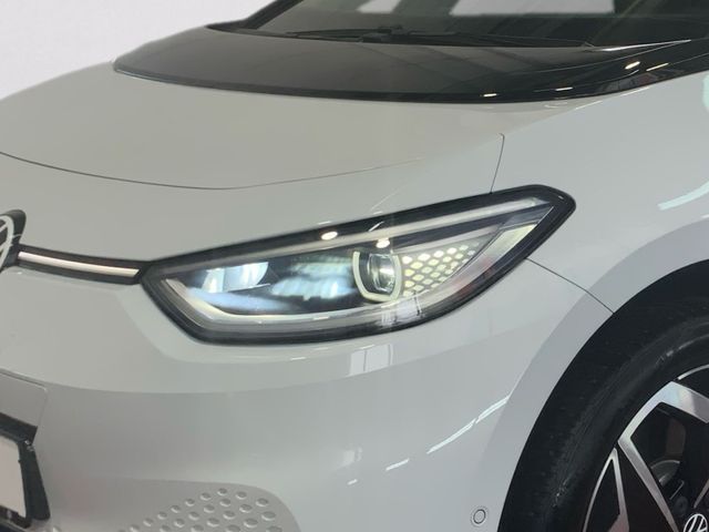 ID.3 PRO PERFORMANCE IQ.LIGHT+KAMERA+PANO+SITZHZ