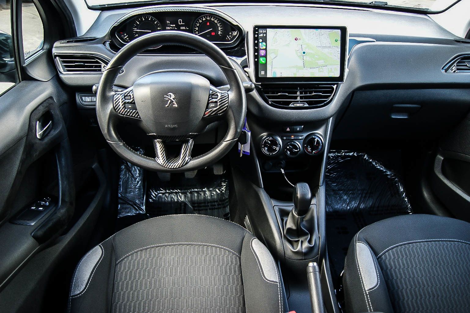 Fahrzeugabbildung Peugeot 208 1.2 Activ NAVI, PDC, SITZHG,ZAHNRIEMEN NEU