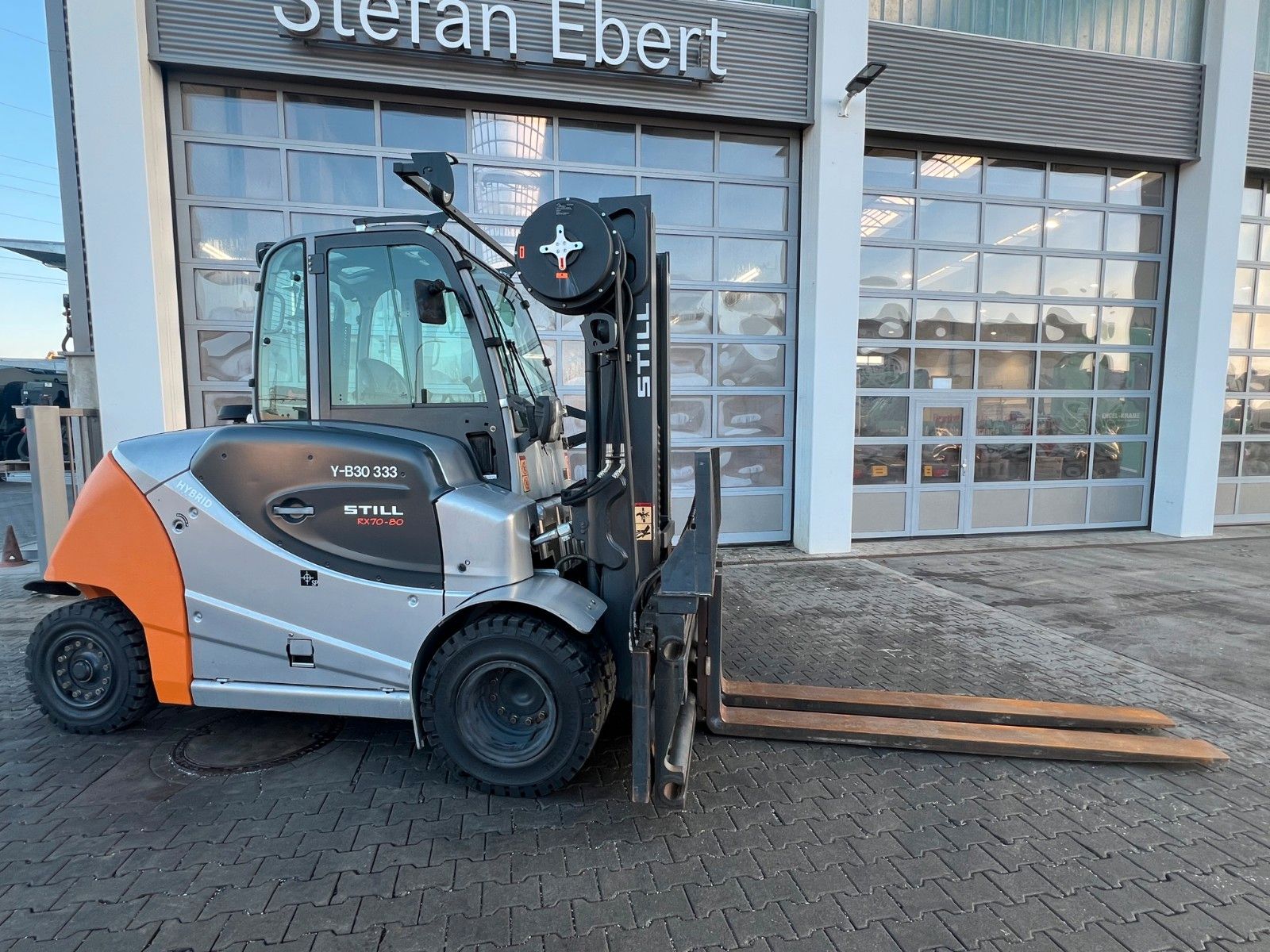 Fahrzeugabbildung Still RX70-80 / Duplex: 4.70m! / Zinkenversteller / SS