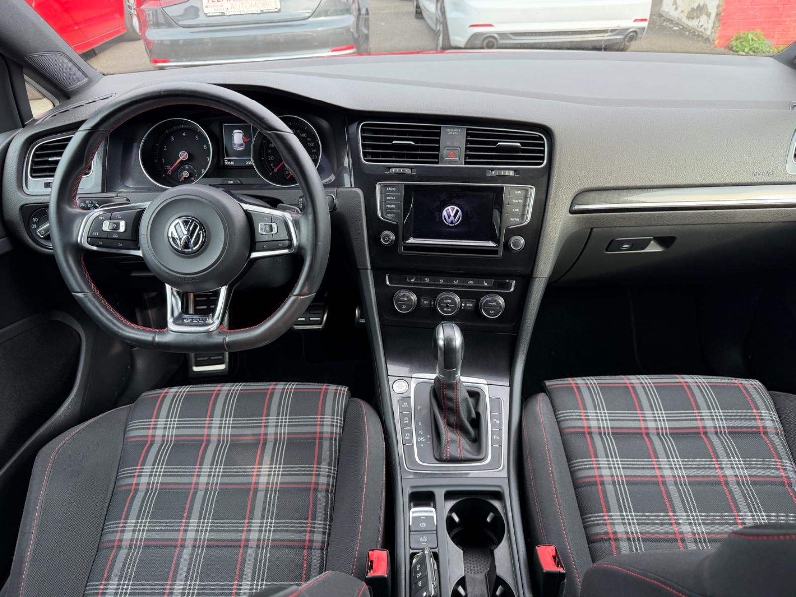 VOLKSWAGEN GOLF VII LIM. GTI PERFORMANCE BMT 230 ch BVA - PACK SPORT - VOLANT EN CUIR