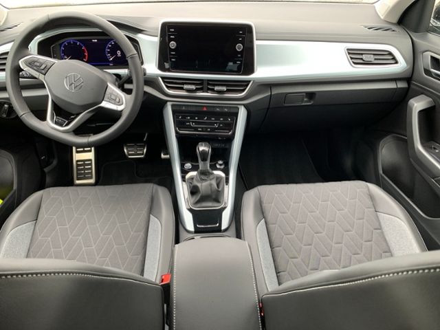 Fahrzeugabbildung Volkswagen T-Roc 1,5 TSI DSG GOAL LED-PLUS KAMERA AHK NAVI