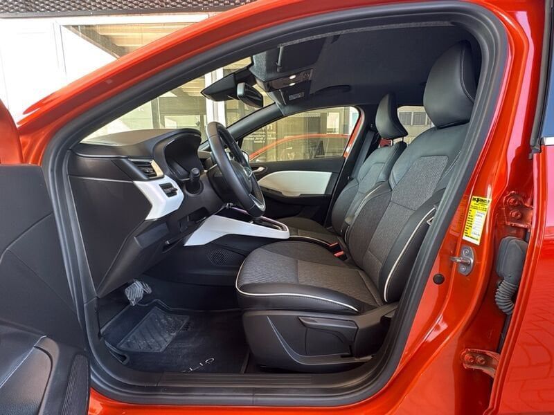 Other Renault Clio Clio 1.6 E-Tech full hybrid Techno  imagem 3