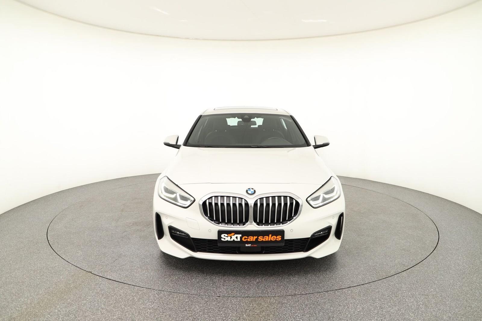 BMW 1 Series i M Sport SHZG PANO HiFi Lenkradhzg LWS NAV, миниатюра 3