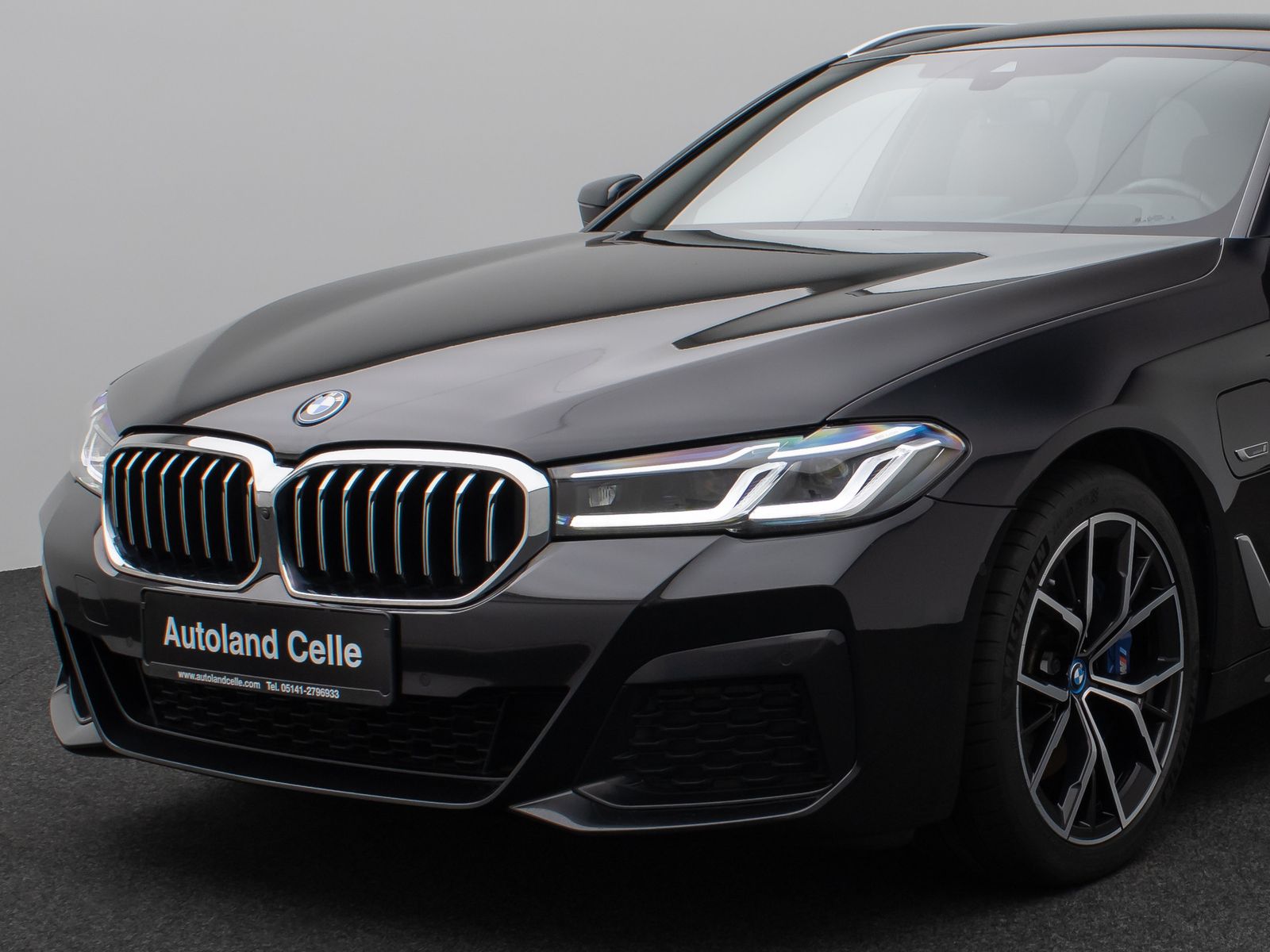 Fahrzeugabbildung BMW 530e xD M Sport Laser 360°HUD DAB H/K Komfort