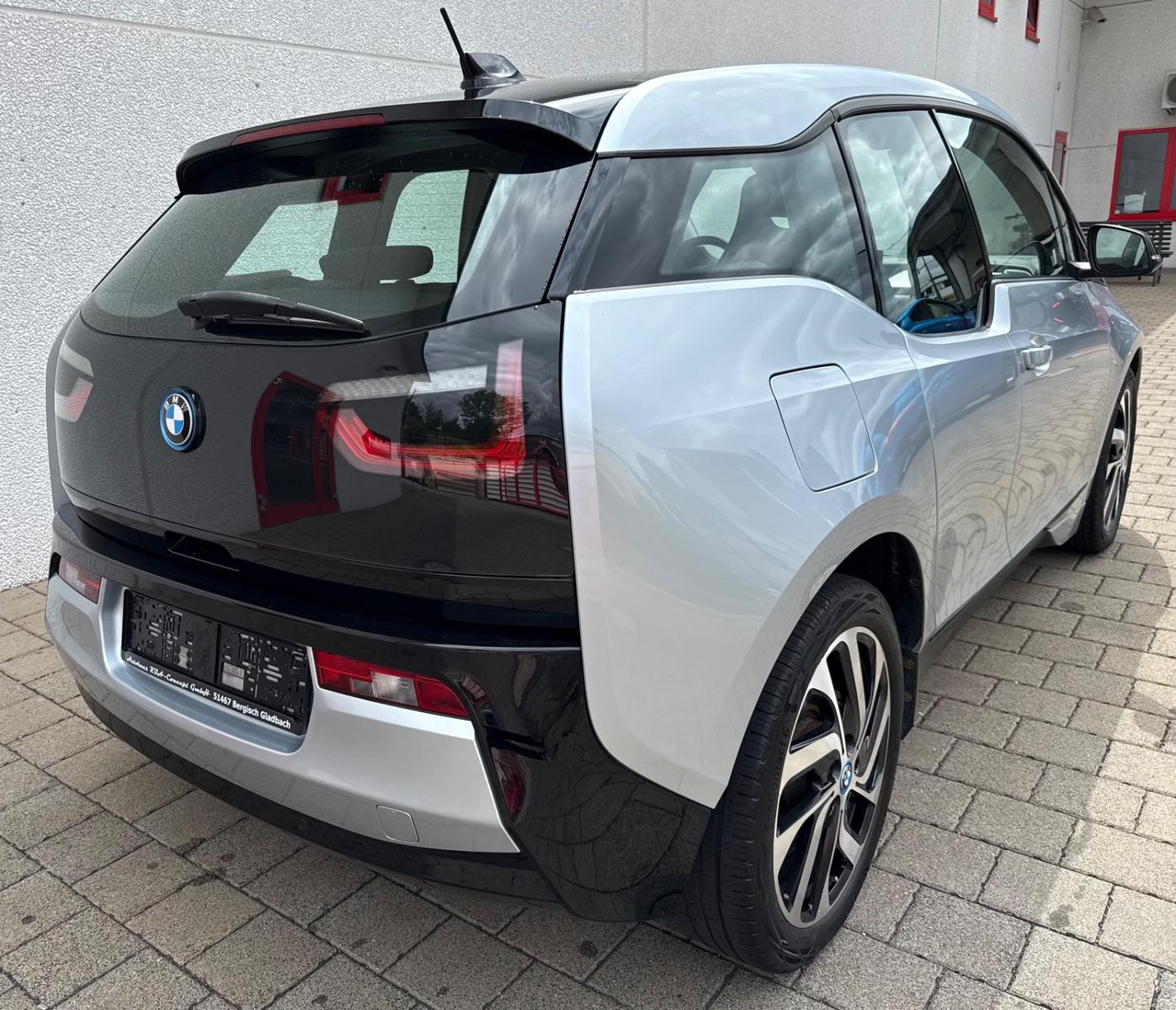 BMW i3 60 Ah,Panorama,Shz,Temp,Navi,19Zoll,2.Hand
