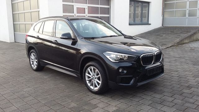 BMW X1 sDrive20i Advantage Steptronic DCT