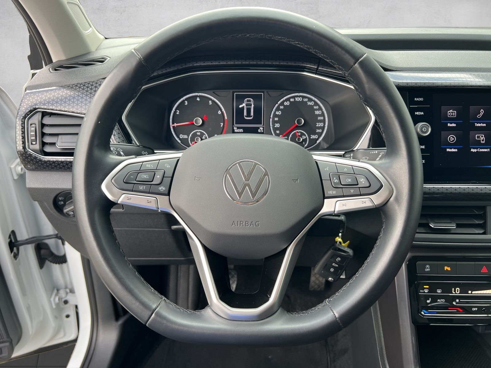 T-Cross Style 1.0 l TSI AHK*Navi*Kamera