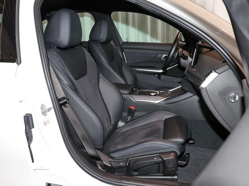 BMW 320e Lim. LED RFK HUD LivCockpProf foto 4