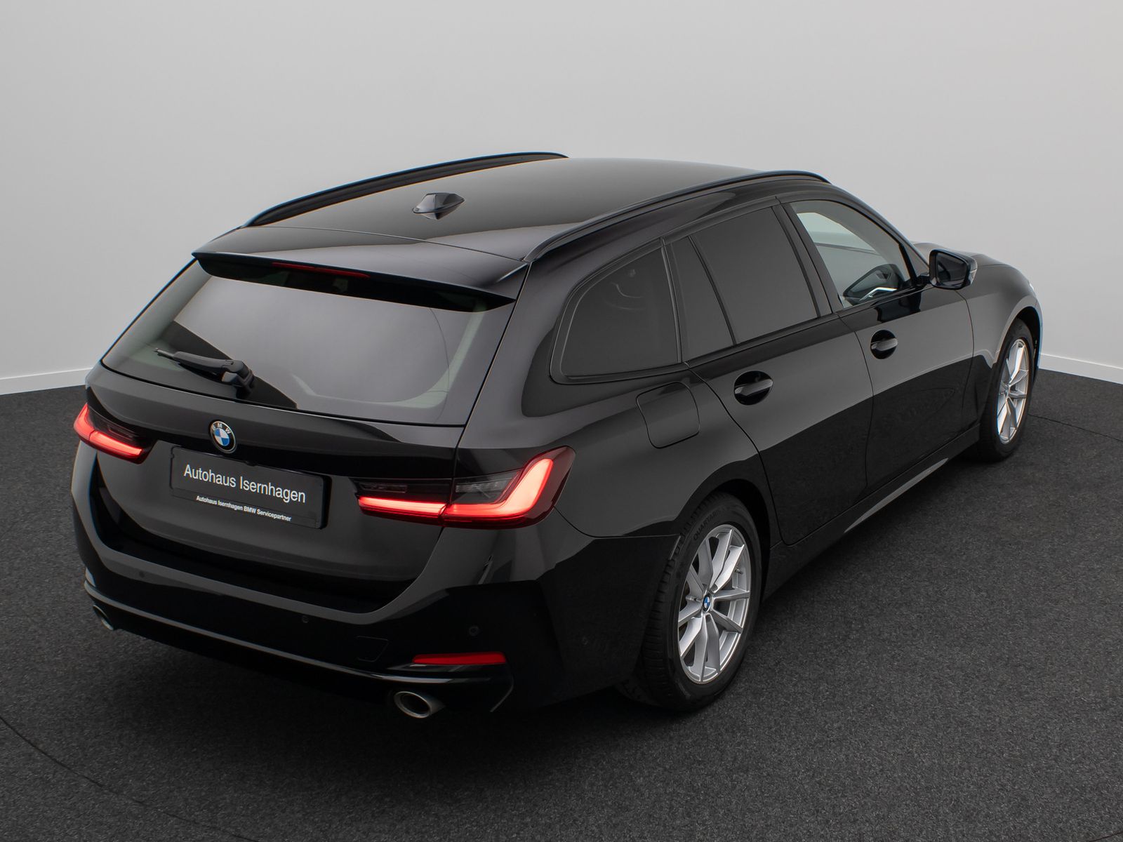 Fahrzeugabbildung BMW 318i Kamera DAB HiFi CockPit+ Geschwindigkeitsre