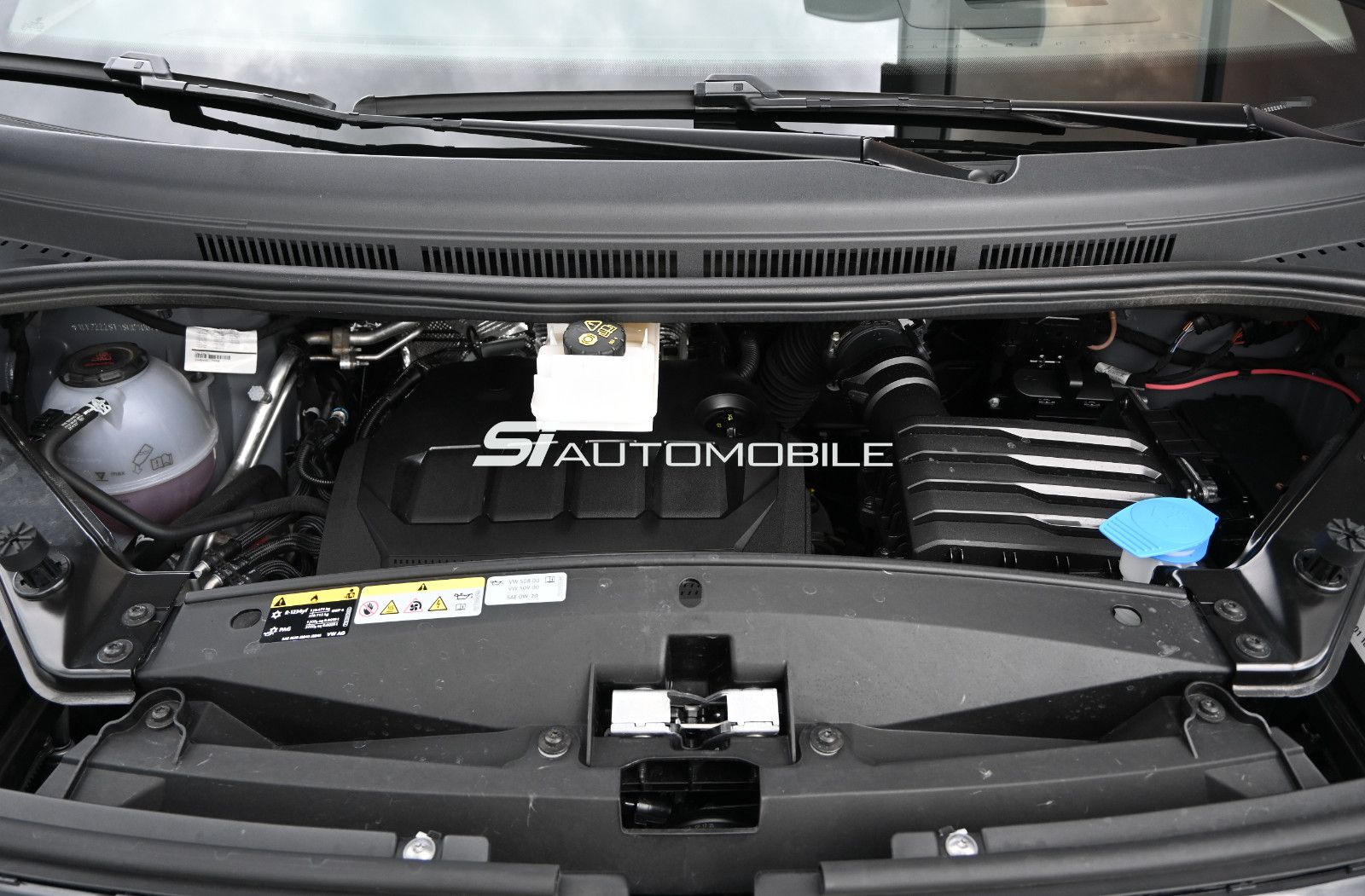 Fahrzeugabbildung Volkswagen T7 Multivan 2.0 TDI Lang Edition °UVP 84.696€°