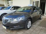 Lancia Delta 1.6 MJT DPF Argento - Lancia Delta Argento mit Diesel-Antrieb
