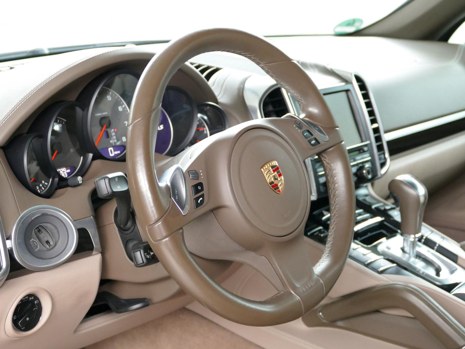 Porsche Cayenne S Schiebedach Luftfederung Toppzustand