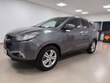 Hyundai iX35 ix35 2.0 Premium AWD*AHK*SHZ*PDC* - Hyundai ix35: Allradantrieb, Automatik, 2.0