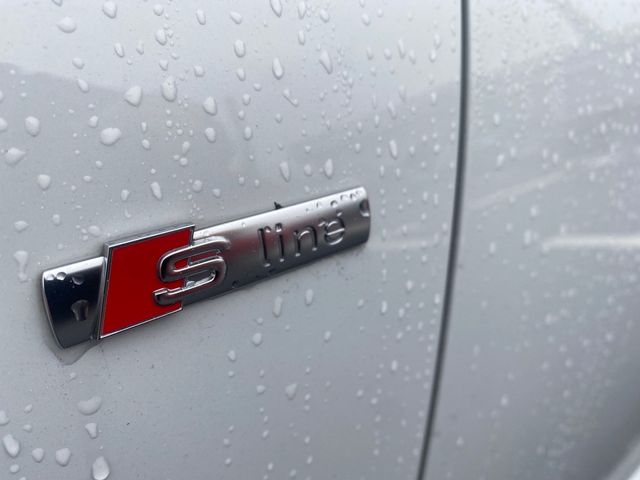 A4 Avant 35 2.0 TFSI S line S tronic AHK ACC Nav
