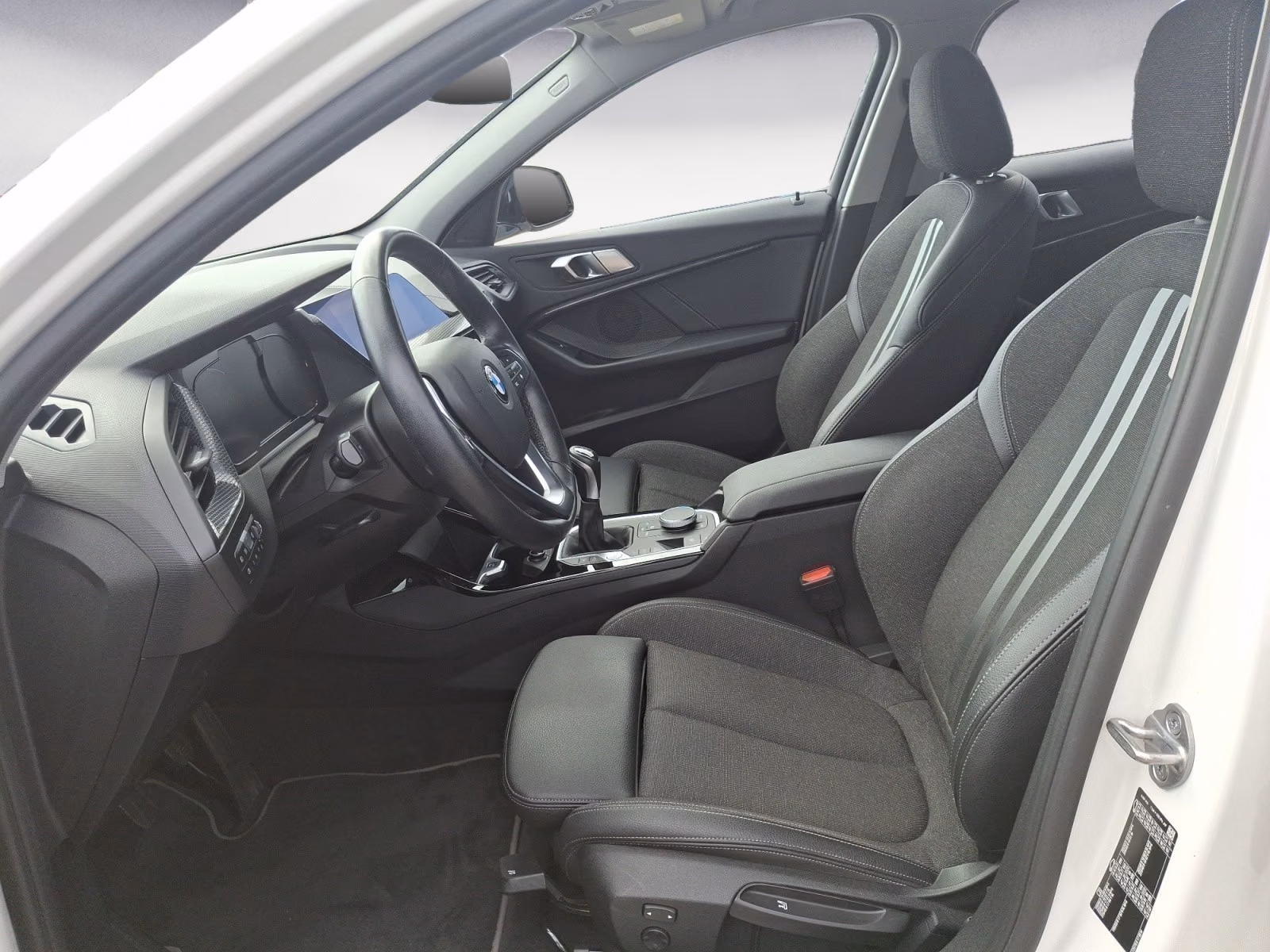 BMW 118i Sport Line Klimaaut. Sportsitze PDC