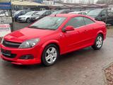 Opel Astra (TÜV neu) - Opel Astra aus 2010: Cabrio