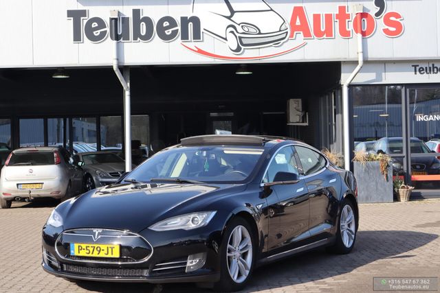 Tesla Model S 85 Signature Performance panorama dach T