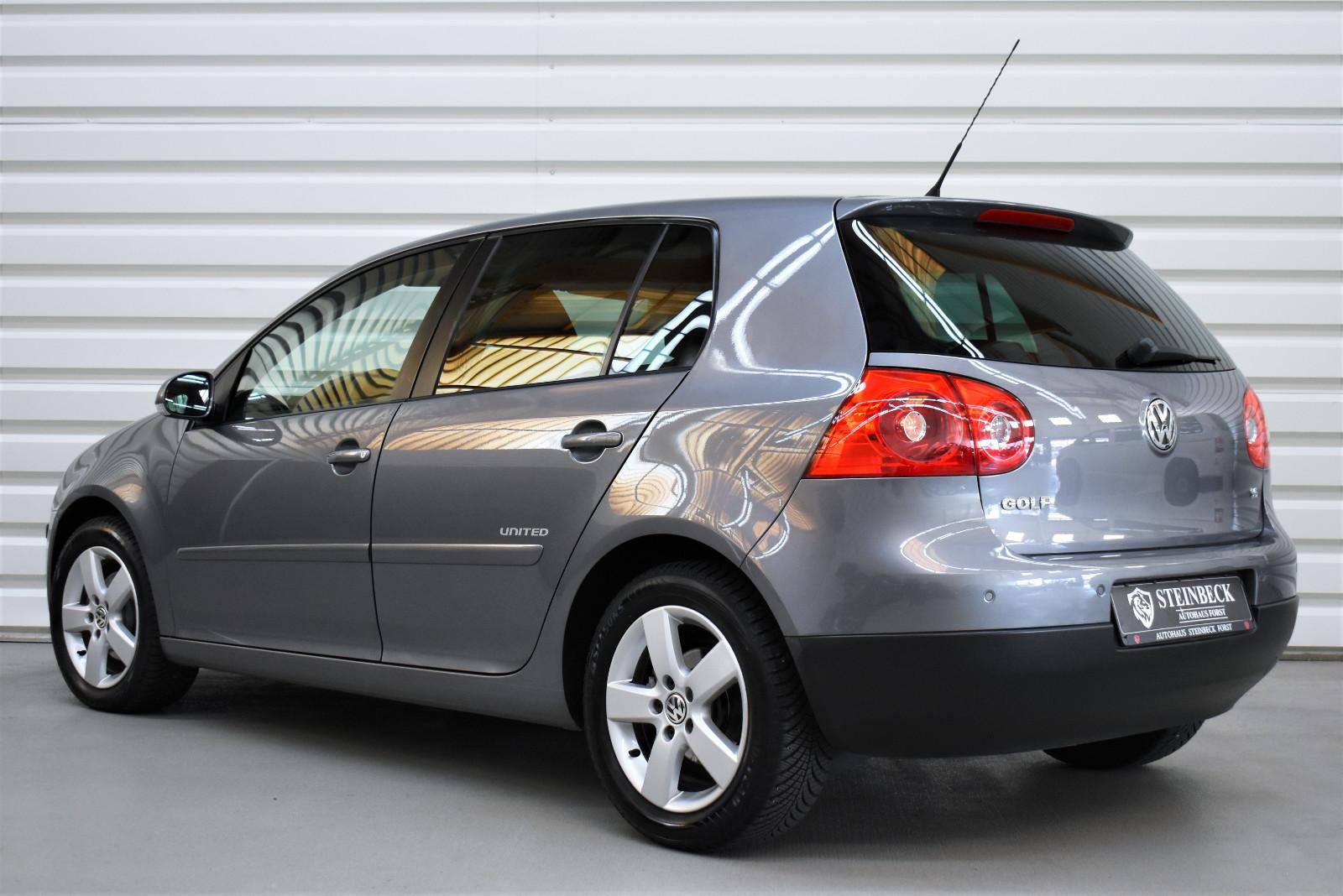 Volkswagen Golf V 1.6 United+Automatik+Nur.52.800km+PDC