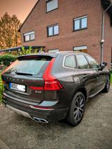 Volvo XC60 B4 D Inscription AWD Top gepflegt  - Volvo Gebrauchtwagen in Dinslaken