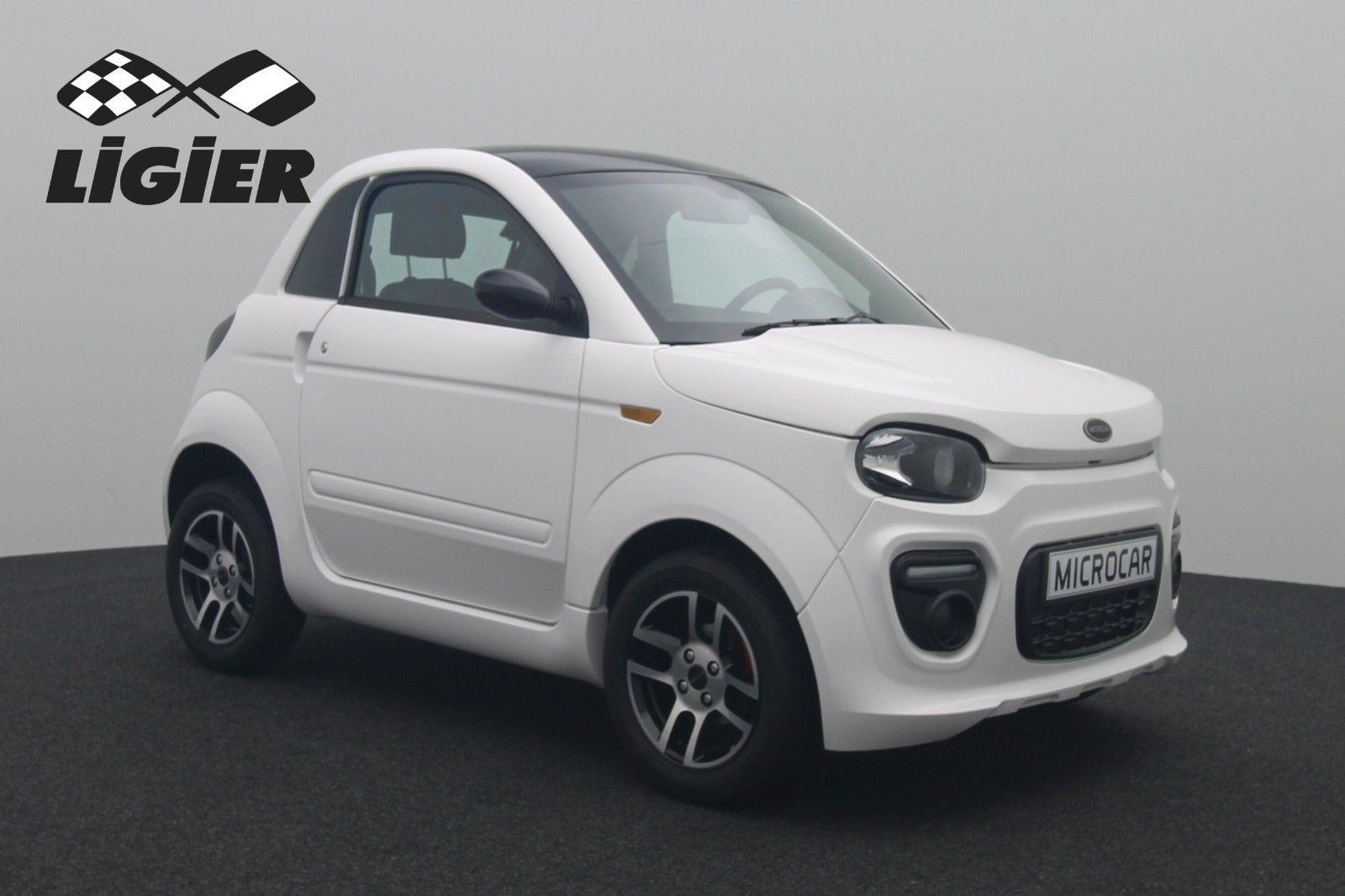 Fahrzeugabbildung Microcar DUÈ Initial *Fahren ab 15* Leasing ab €189,00