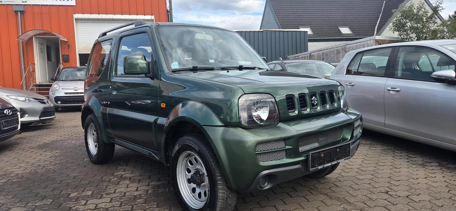 Suzuki Jimny 2009 — engine 1.328 cm³, 86 HP (63kW)