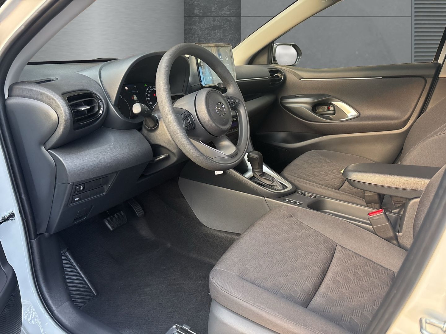 Mazda 2 Hybrid - Bild 7