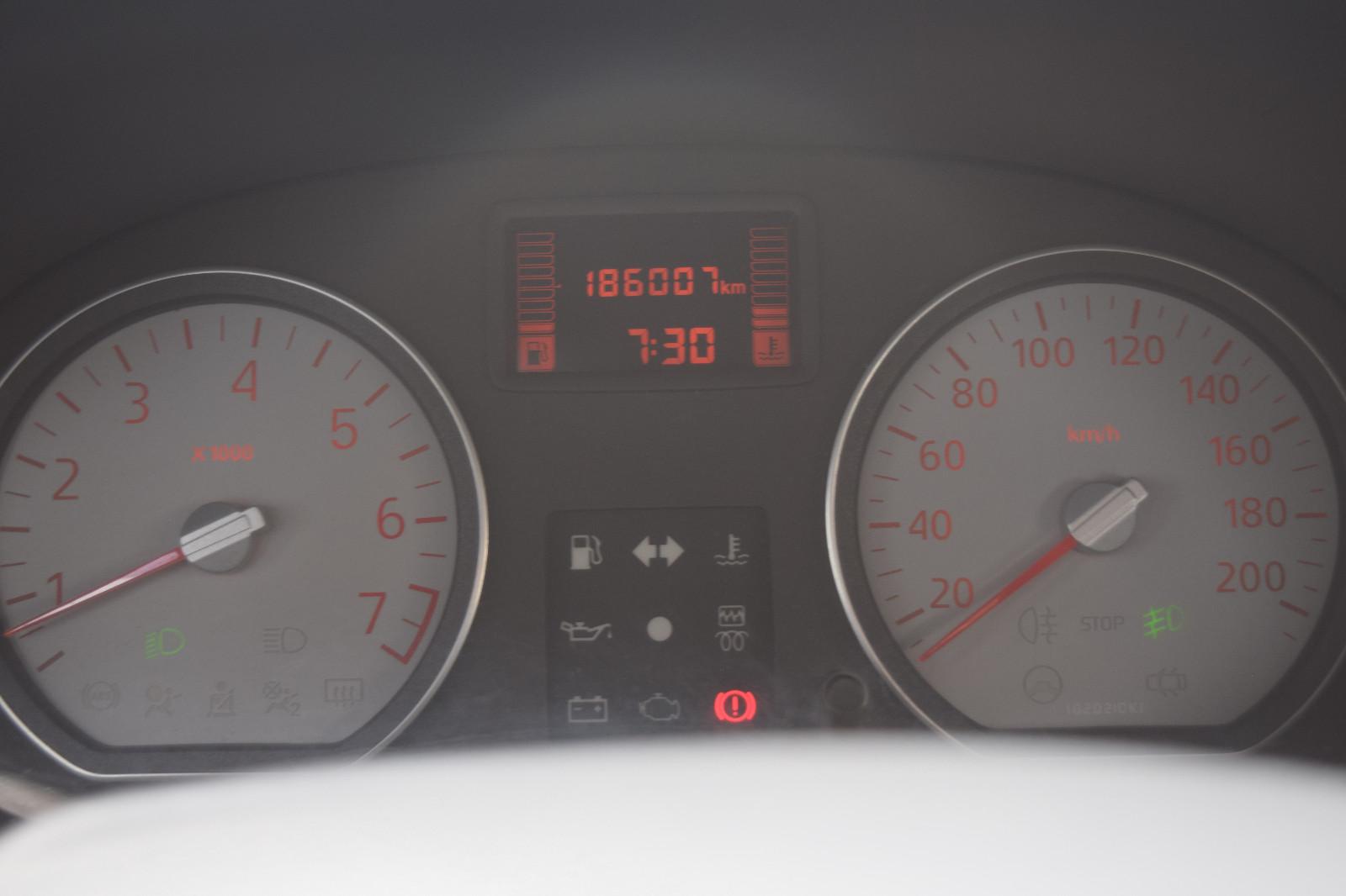 Dacia Logan 2013 — photo 7